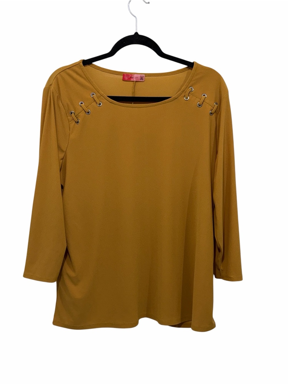 Love Scarlett Mustard 3/4 Sleeve Top
